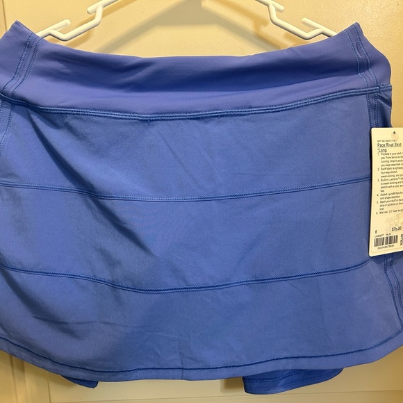 Lululemon skirt - Picture 2 of 6